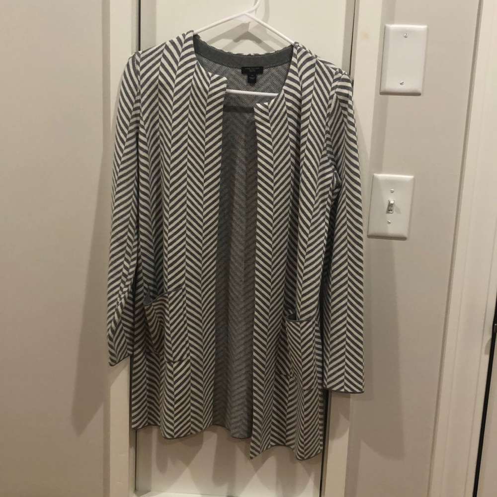 Ann Taylor Factory Petite XS Chevron Cardigan
